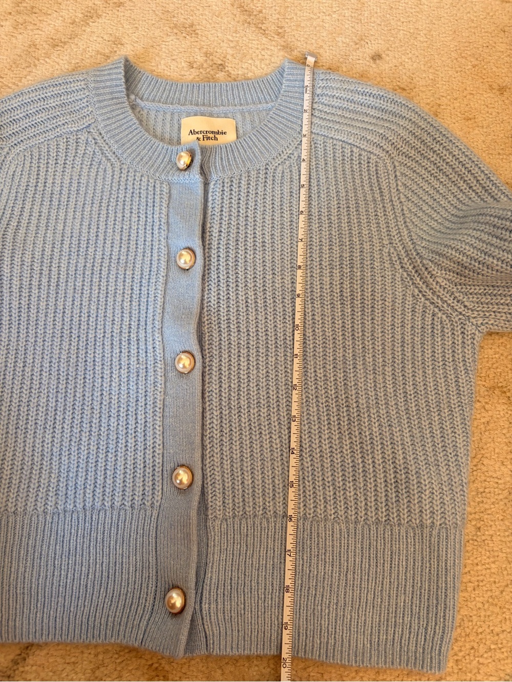 Abercrombie and Fitch light baby blue chunky knit long sleeve cardigan sweater - Picture 4 of 7